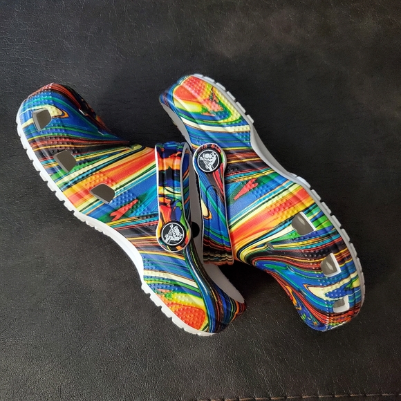 Crocs - Picture 3 of 5